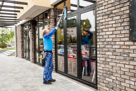 commercial window cleaners in winnipeg